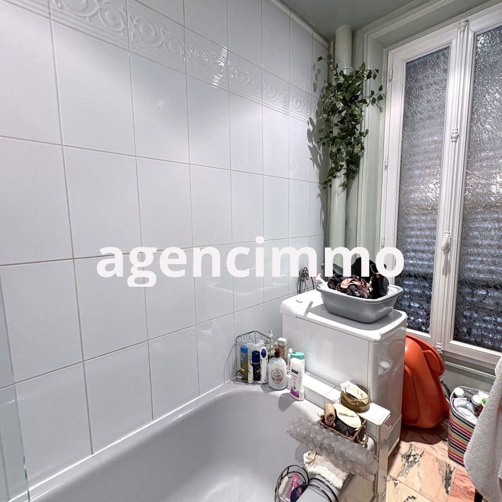 � vendre  Appartement Paris 18