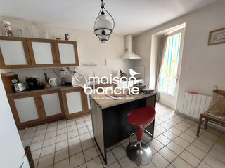  Immeuble � vendre 195 m�