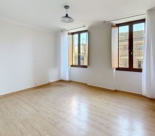  Appartement � louer 3 pi�ces 89 m�