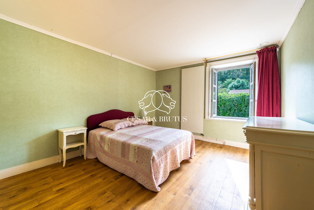 � vendre  Maison Montluel (01120)