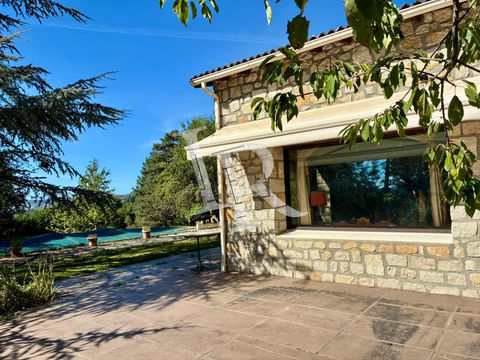   Superbe Propri�t� � Pebellit Maison - 8 pi�ce(s) - 286 m�