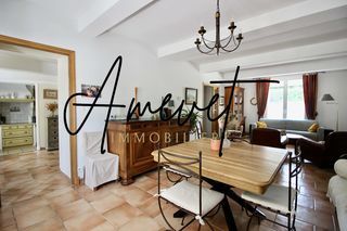  Maison � vendre 9 pi�ces 204 m�