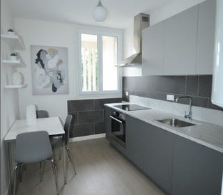  Appartement � vendre 5 pi�ces 83 m�