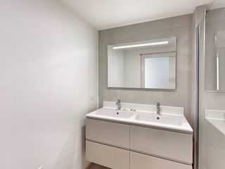  Appartement � vendre 5 pi�ces 122 m�