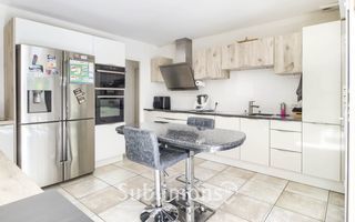  Maison � vendre 10 pi�ces 262 m�