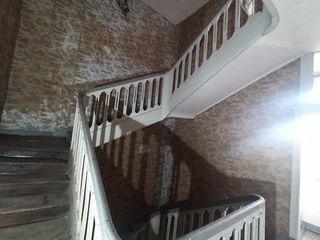  Immeuble � vendre 304 m�