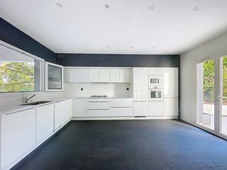  Maison � louer 6 pi�ces 200 m�