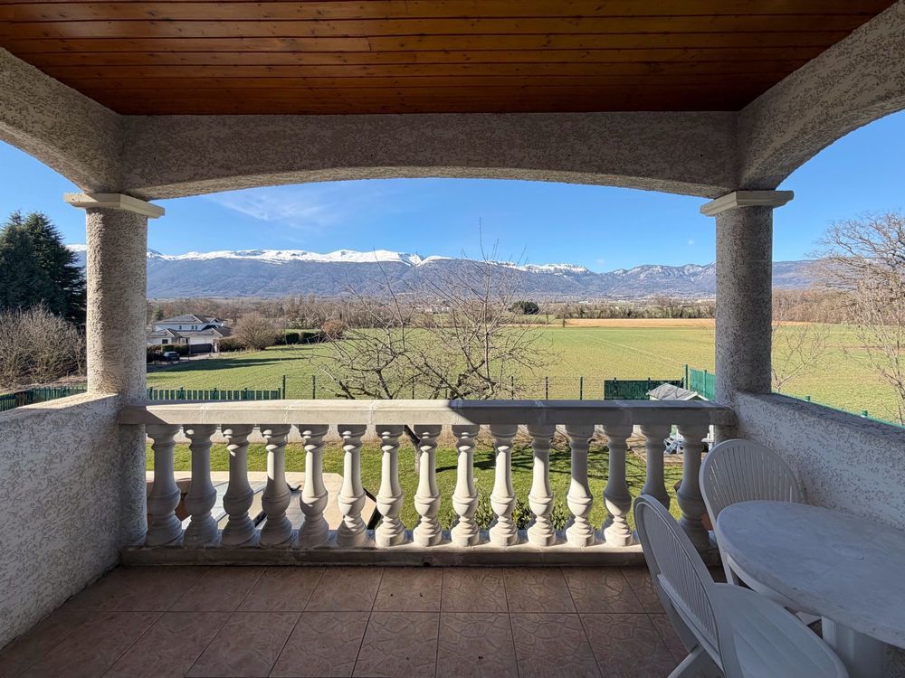 � vendre  Maison Ornex (01210)