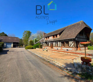  Maison � vendre 4 pi�ces 150 m�