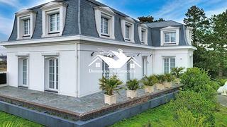  Maison � vendre 9 pi�ces 230 m�