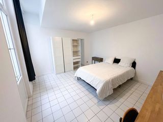  Appartement � louer 4 pi�ces 84 m�