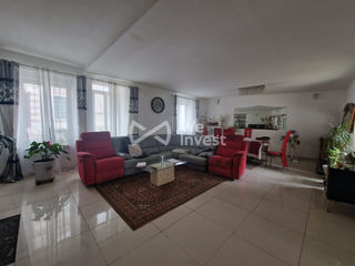  Maison � vendre 6 pi�ces 214 m�