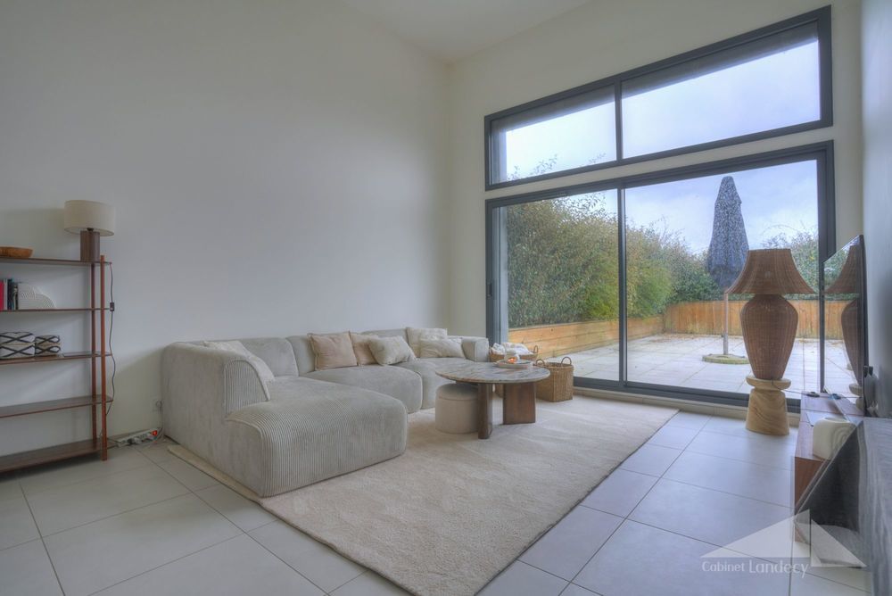 � vendre  Appartement Ferney-Voltaire (01210)