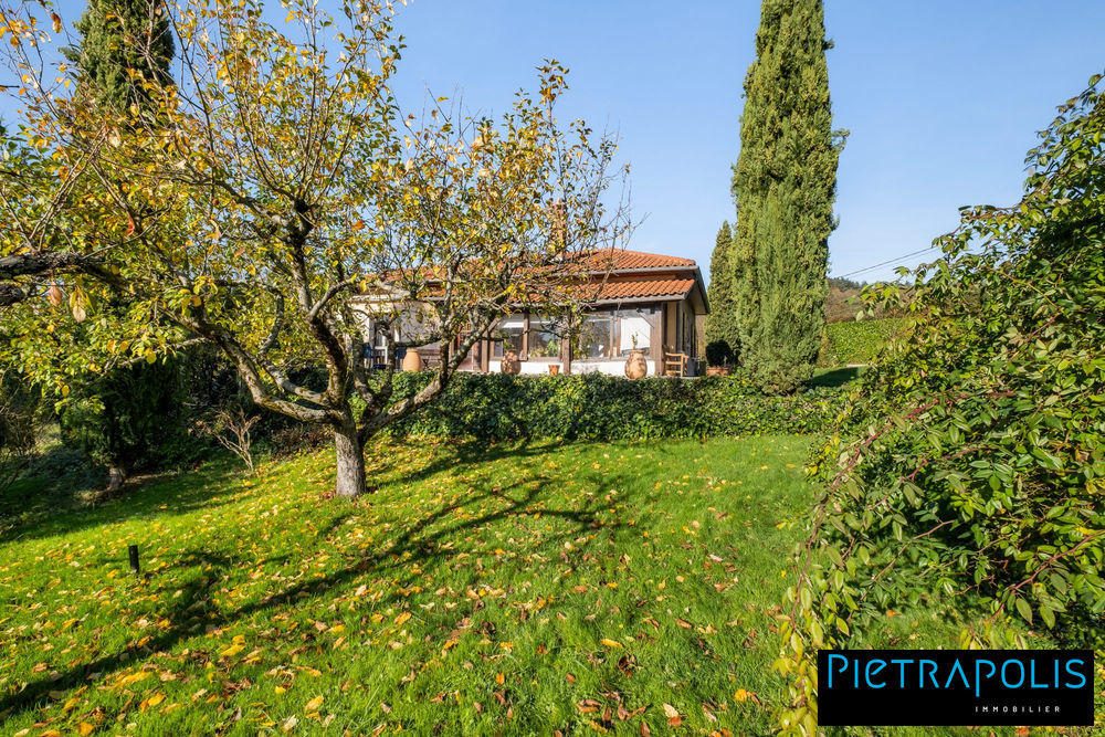 � vendre  Maison Saint-Cyr-au-Mont-d'Or (69450)