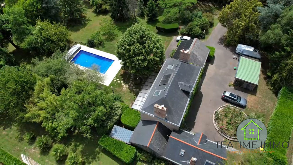 � vendre  Maison Pless� (44630)