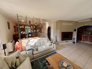  Maison � vendre 7 pi�ces 220 m�