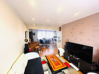  Appartement � vendre 6 pi�ces 90 m�