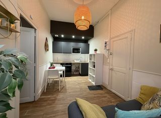  Immeuble � vendre 79 m�