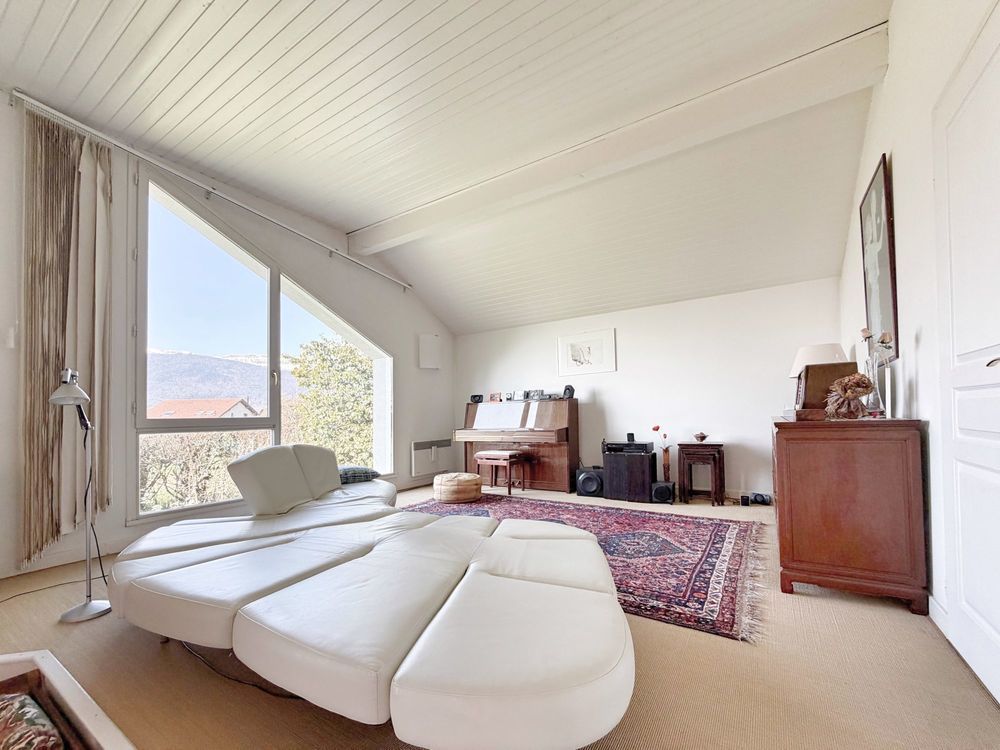 � vendre  Maison Gex (01170)