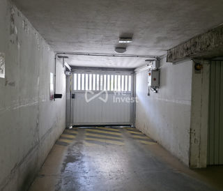  Parking / Garage � vendre 12 m�