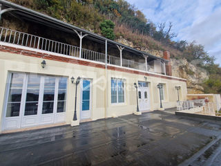  Maison � vendre 8 pi�ces 220 m�