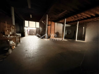  Immeuble � vendre 1900 m�