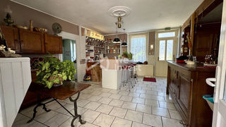  Maison � vendre 7 pi�ces 150 m�