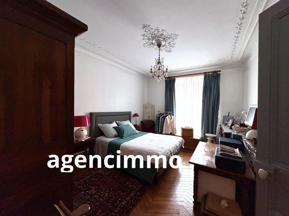 � vendre  Appartement Paris 18