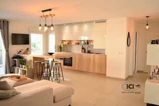  Appartement � vendre 5 pi�ces 1 m�