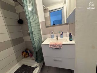  Immeuble � vendre 111 m�