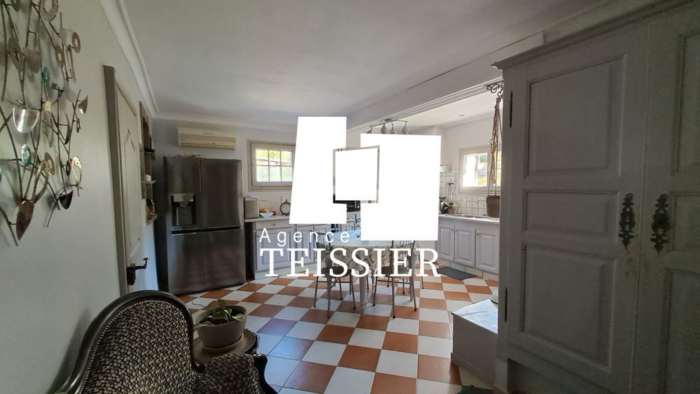 � vendre  Maison Banne (07460)