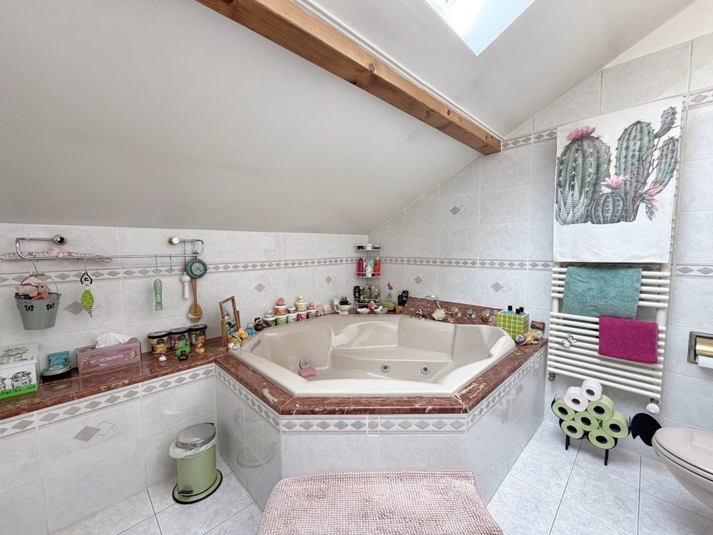 � vendre  Maison Gex (01170)