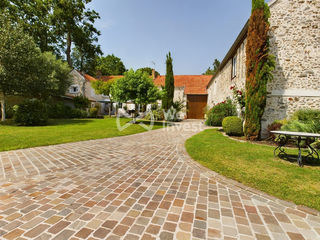  Maison � vendre 9 pi�ces 294 m�