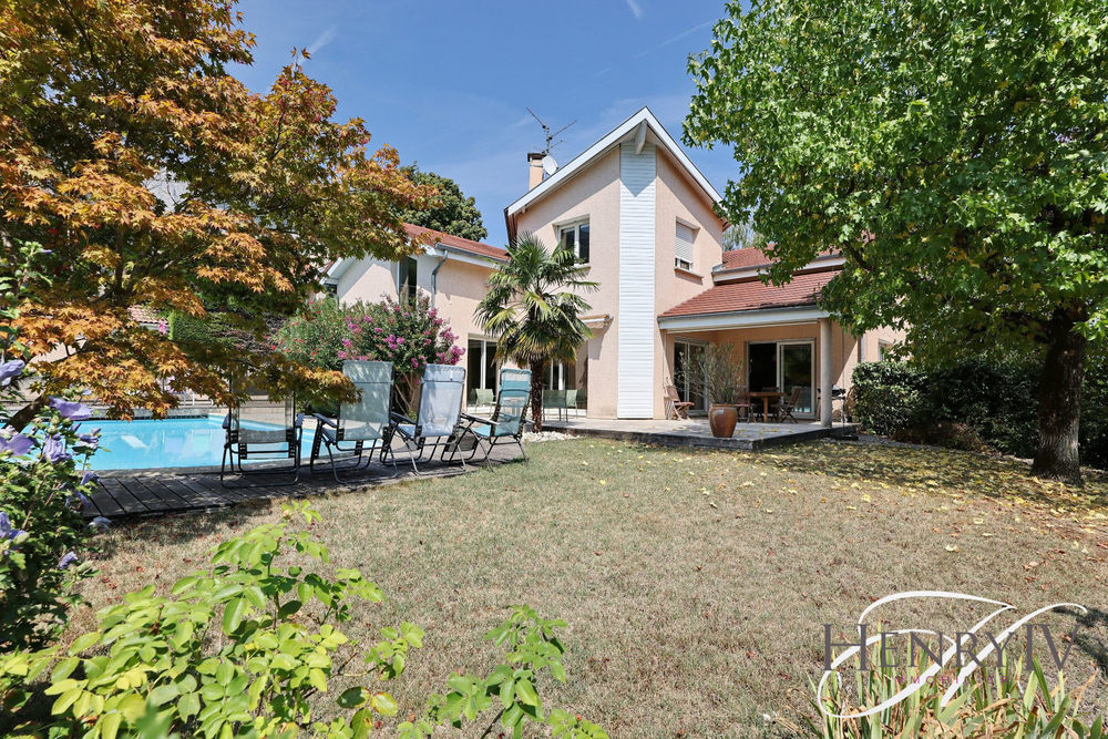 � vendre  Maison Saint-Ismier (38330)