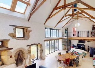  Maison � vendre 7 pi�ces 247 m�