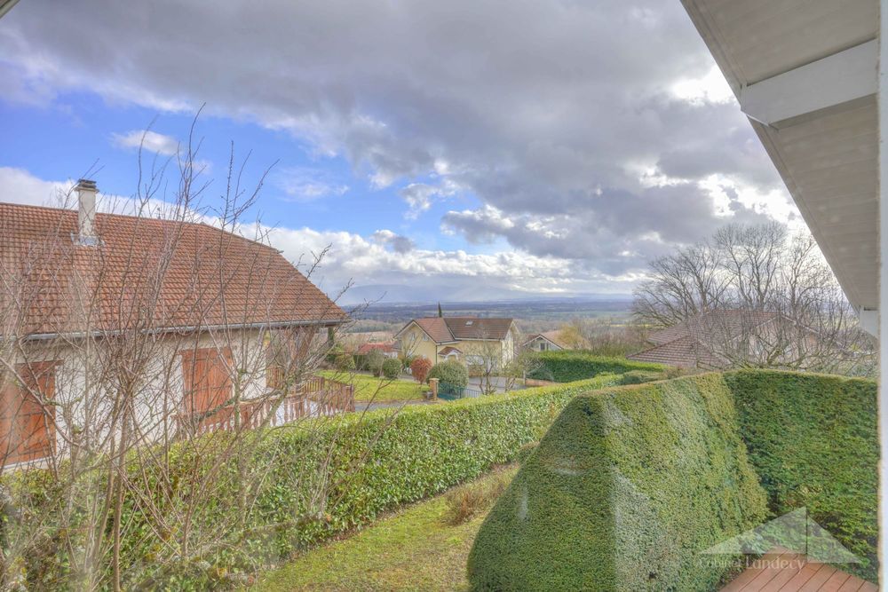 � vendre  Maison Gex (01170)