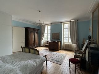  Maison � vendre 9 pi�ces 252 m�