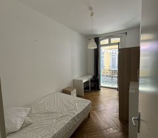  Appartement � louer 5 pi�ces 108 m�