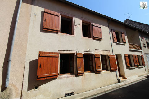  Grande maison avec 5 chambres � r�nover Maison - 5 pi�ce(s) - 138 m�