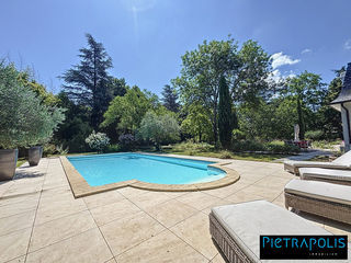  Maison � vendre 7 pi�ces 244 m�