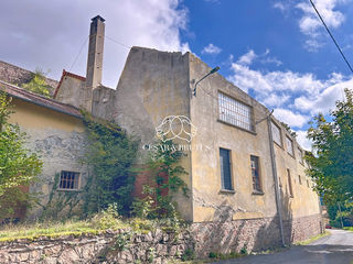  Immeuble � vendre 1200 m�