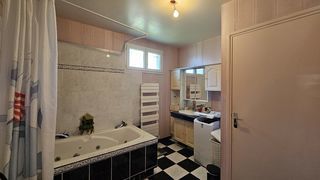  Maison � vendre 8 pi�ces 195 m�