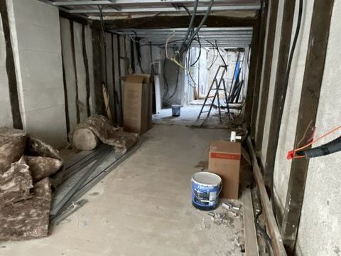 Location Local en r&eacute;novation 400 87000 Limoges