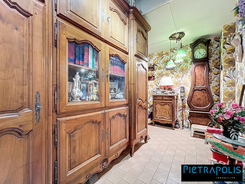   EN EXCLUSIVITE MAISON AVEC DEPENDANCES Maison - 5 pi�ce(s) - 166 m�