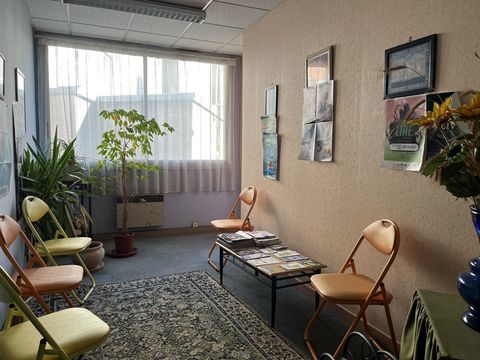 VENTE murs d'un magnifique local professionnel dans un bel empla 96448 87000 Limoges