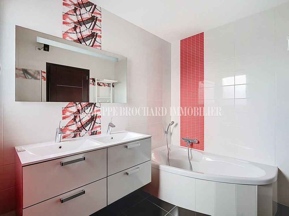 � vendre  Maison La Roche-sur-Yon (85000)