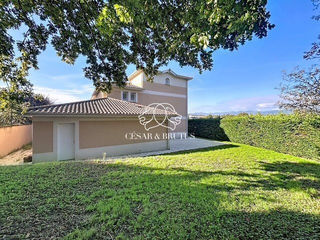  Maison � vendre 8 pi�ces 200 m�