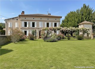  Maison � vendre 12 pi�ces 300 m�