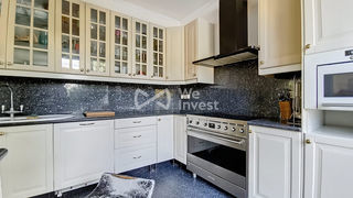  Maison � vendre 10 pi�ces 295 m�