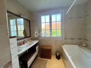  Maison � vendre 8 pi�ces 140 m�